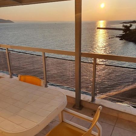 Sunset_Apartments Only 15 Meters From The Sea Neos Marmaras Exterior foto