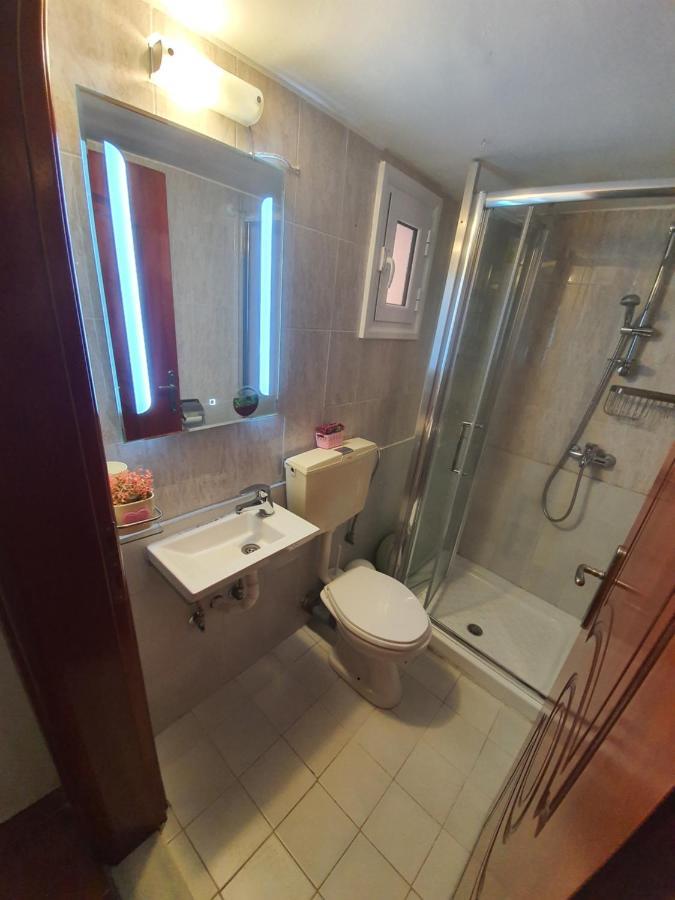 Sunset_Apartments Only 15 Meters From The Sea Neos Marmaras Exterior foto