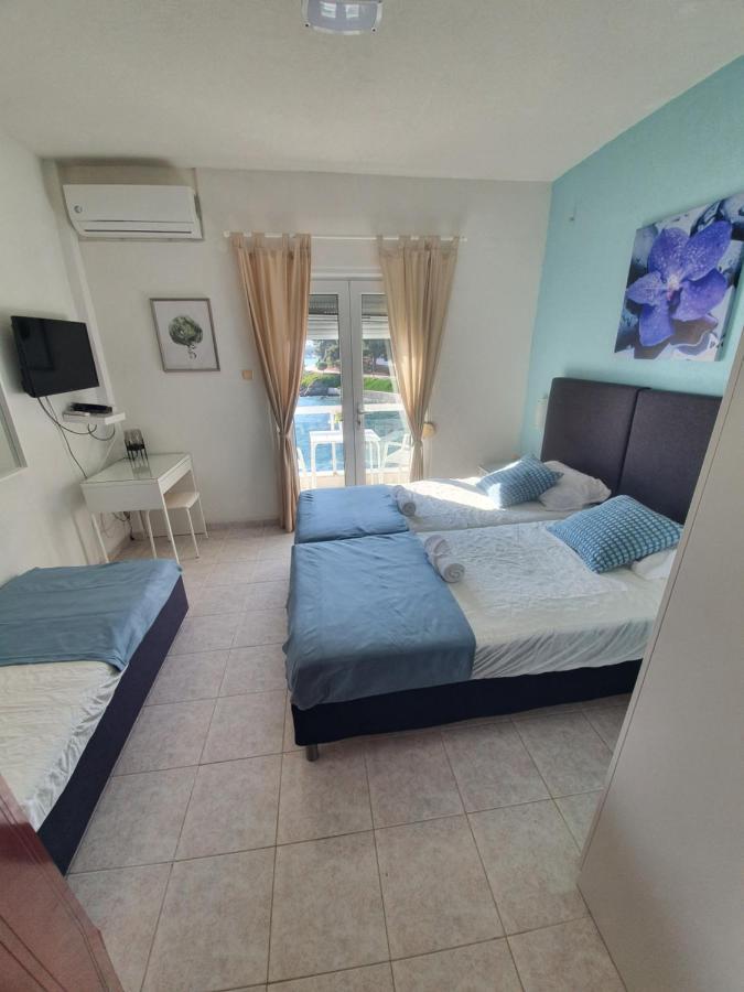 Sunset_Apartments Only 15 Meters From The Sea Neos Marmaras Exterior foto