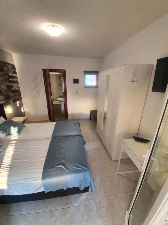 Sunset_Apartments Only 15 Meters From The Sea Neos Marmaras Exterior foto